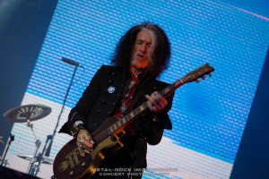 The Hollywood Vampires, 1.7.23